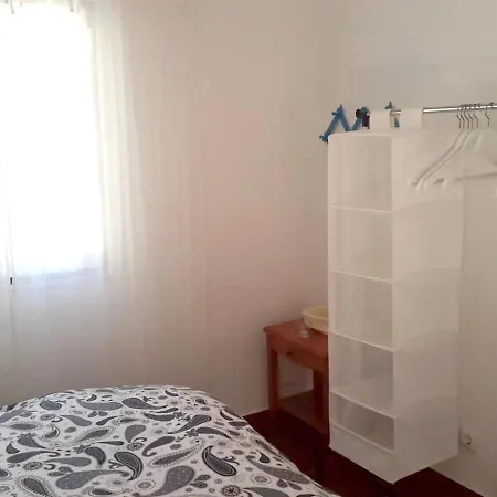 With 4 Bedrooms In With Wonderful Mountain View Private Pool Enclosed Garden 5 Km From The Beach Mafra