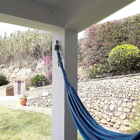 With 4 Bedrooms In With Wonderful Mountain View Private Pool Enclosed Garden 5 Km From The Beach * Mafra
