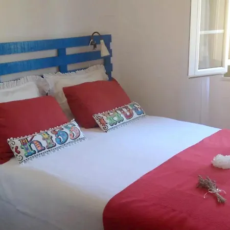 With 4 Bedrooms In With Wonderful Mountain View Private Pool Enclosed Garden 5 Km From The Beach Villa *